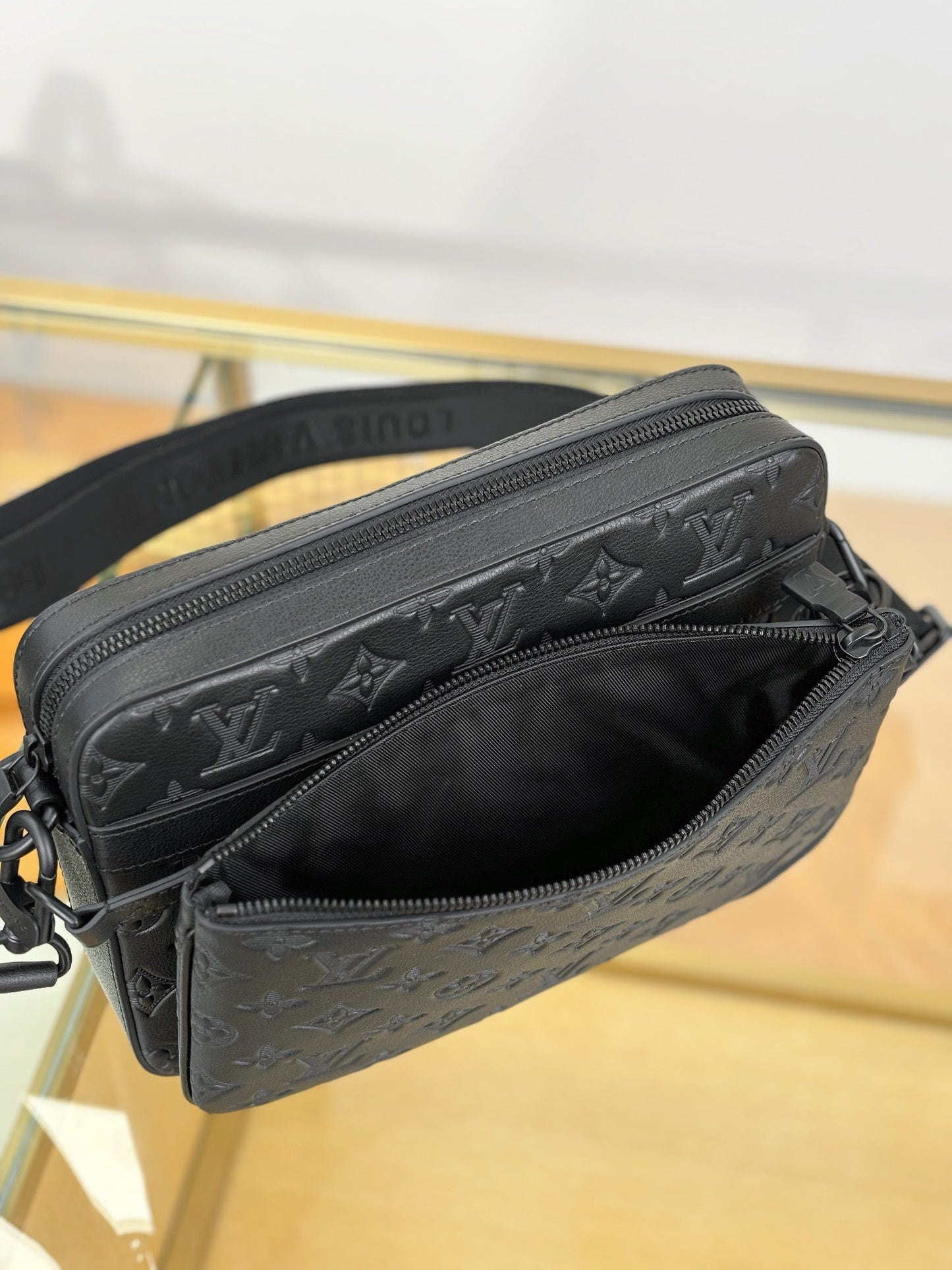Sacoche Lv black