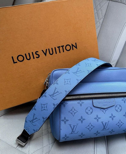 Sacoche lv bleu clair